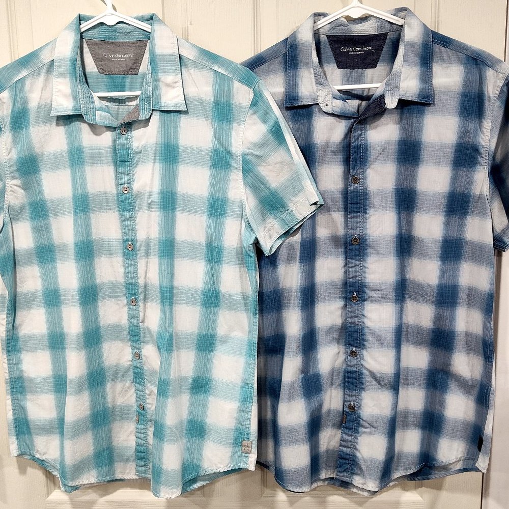 Lot of (2) Mens Calvin Klein Plaid Short Sleeve Shirts